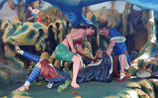 Haw Par Villa fight scene.jpg